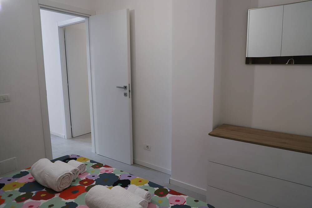 Entire apartment, Kaucana House - Holiday Home near Marina di Ragusa in Casuzze, Santa Croce Camerina