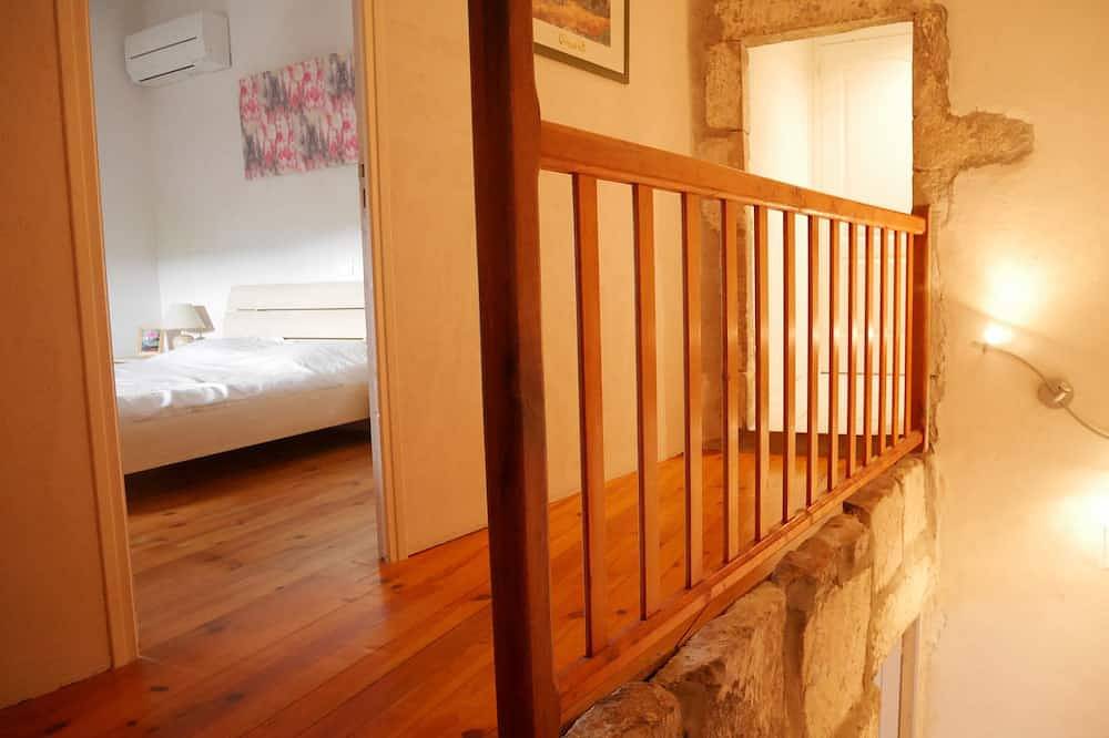 Maison Familiale Tout Confort à Vallon Pont D'arc, Dans Quartier Calme in Vallon-Pont-d'Arc, Gorges de l’Ardèche