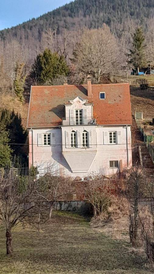 Gîte pour 6 personnes, avec jardin et vue à Lièpvre