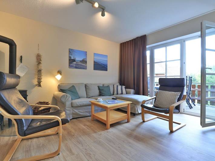 Ferienwohnung für 4 Personen, mit Balkon und Garten in Kalkhorst