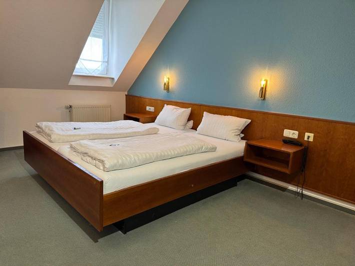 Hotel für 2 Personen, mit Terrasse und Garten sowie Ausblick in Schweinfurt - 4