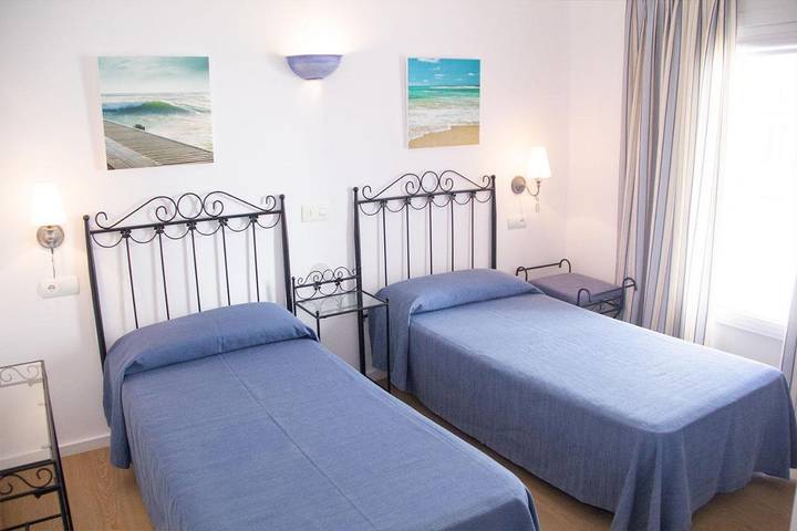 Casa de huéspuedes para 2 personas, con Balcón además de Terraza y Vistas en Formentera