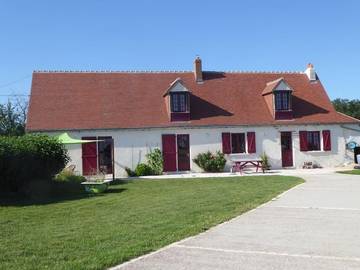 Gîte pour 6 personnes, avec jardin, adapté aux familles à Genillé