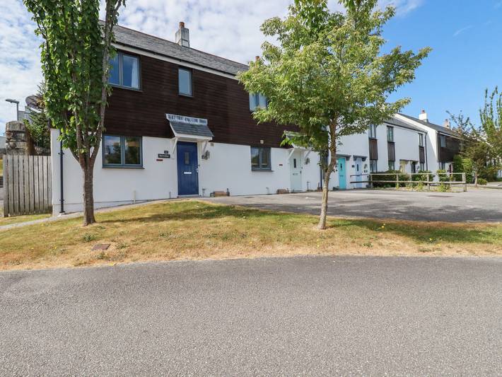 Cottage for 5 people, with garden in Charlestown