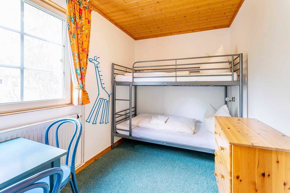 Ganze Wohnung, Doppelhaushälfte Storch, 6 Personen, 80 qm, Gs, Kamin (13) - Feriendorf in Rechlin, Müritz