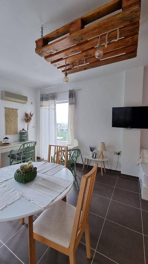 Gîte pour 4 personnes, avec vue et jardin dans Palaia Epidavros - 4