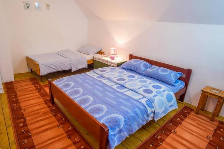 Landhaus für 3 Personen, mit Garten und Sauna sowie Ausblick in Montenegro - 4