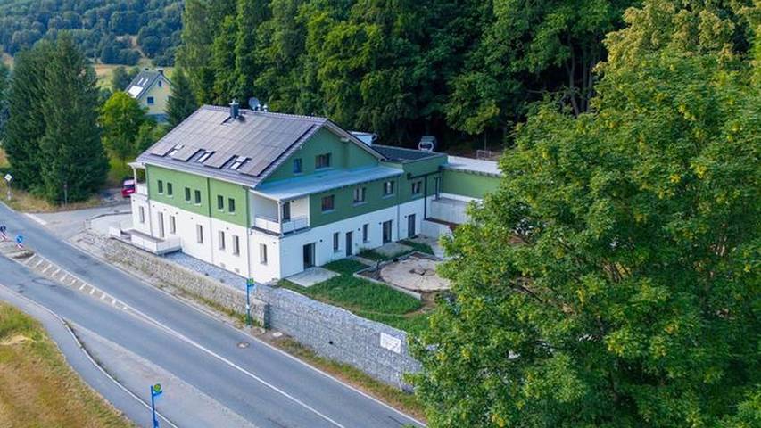 Ferienwohnung für 2 Personen, mit Pool und Terrasse sowie Sauna in Sebnitz