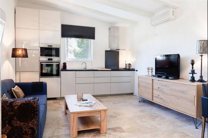 Gîte pour 2 personnes, avec Piscine à Siran