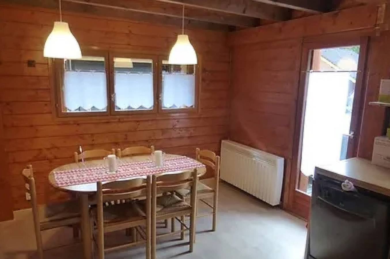 Chalet « 6p Confort - L’ours Blanc »: vistas a la montaña, jardín privado y Wi-Fi in Verchaix, Region Bonneville