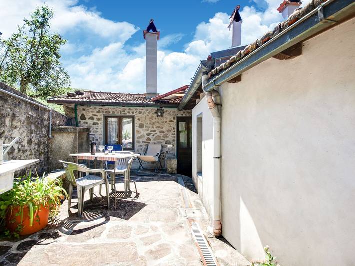 Casa vacanza per 4 persone, con Terrazza e Piscina a Bagni di Lucca