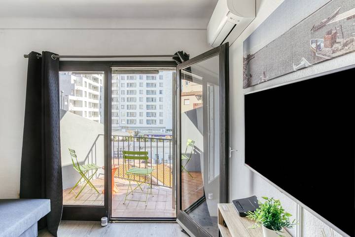 Apartamento entero, Apartamento 'Casa Jois' con vistas al mar, Wi-Fi y aire acondicionado in Ampuriabrava, Alt Empordà