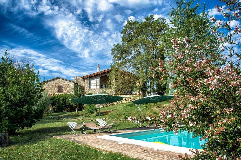 Agriturismo per 6 Persone in San Venanzo, Provincia di Terni
