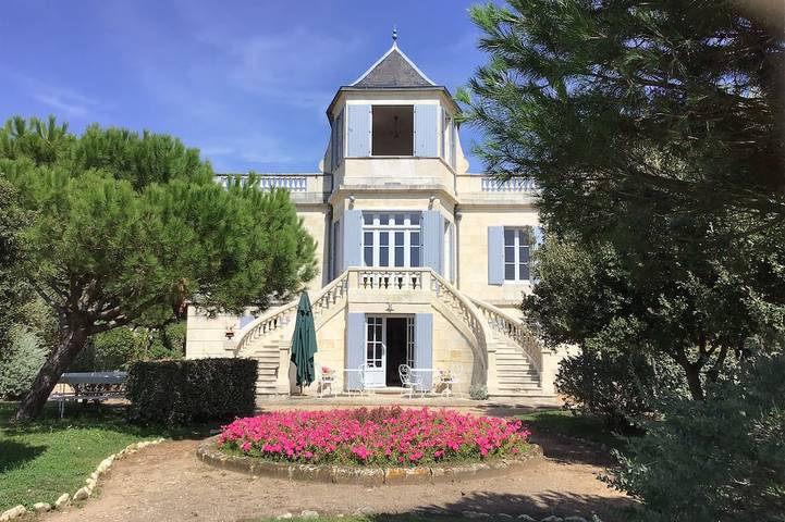 Gîte pour 14 personnes, avec jardin dans Plage du Bois-Vert