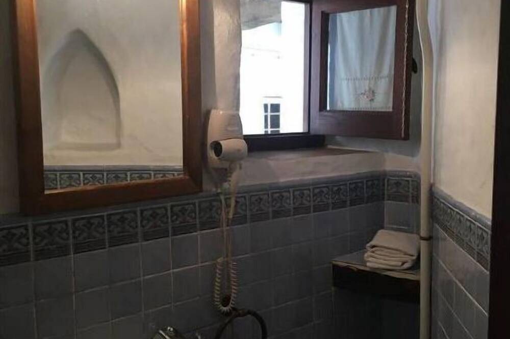 Casa La Puente de Jubrique in Jubrique, Provincia de Málaga