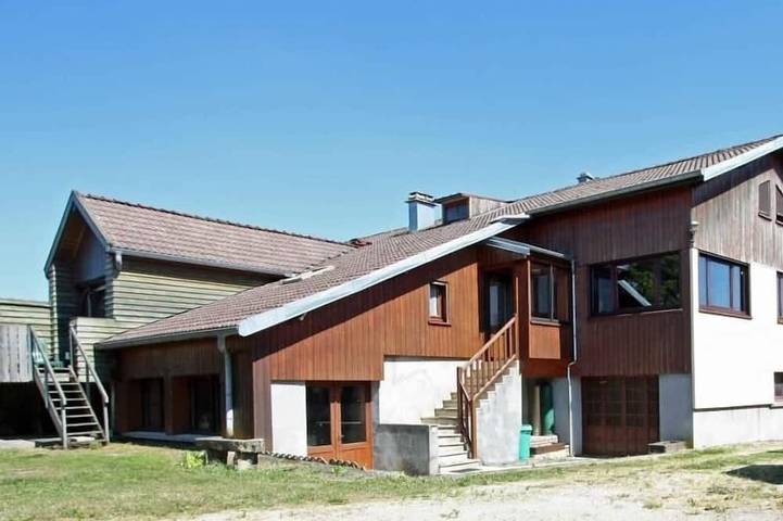 Gîte pour 7 personnes, avec jardin