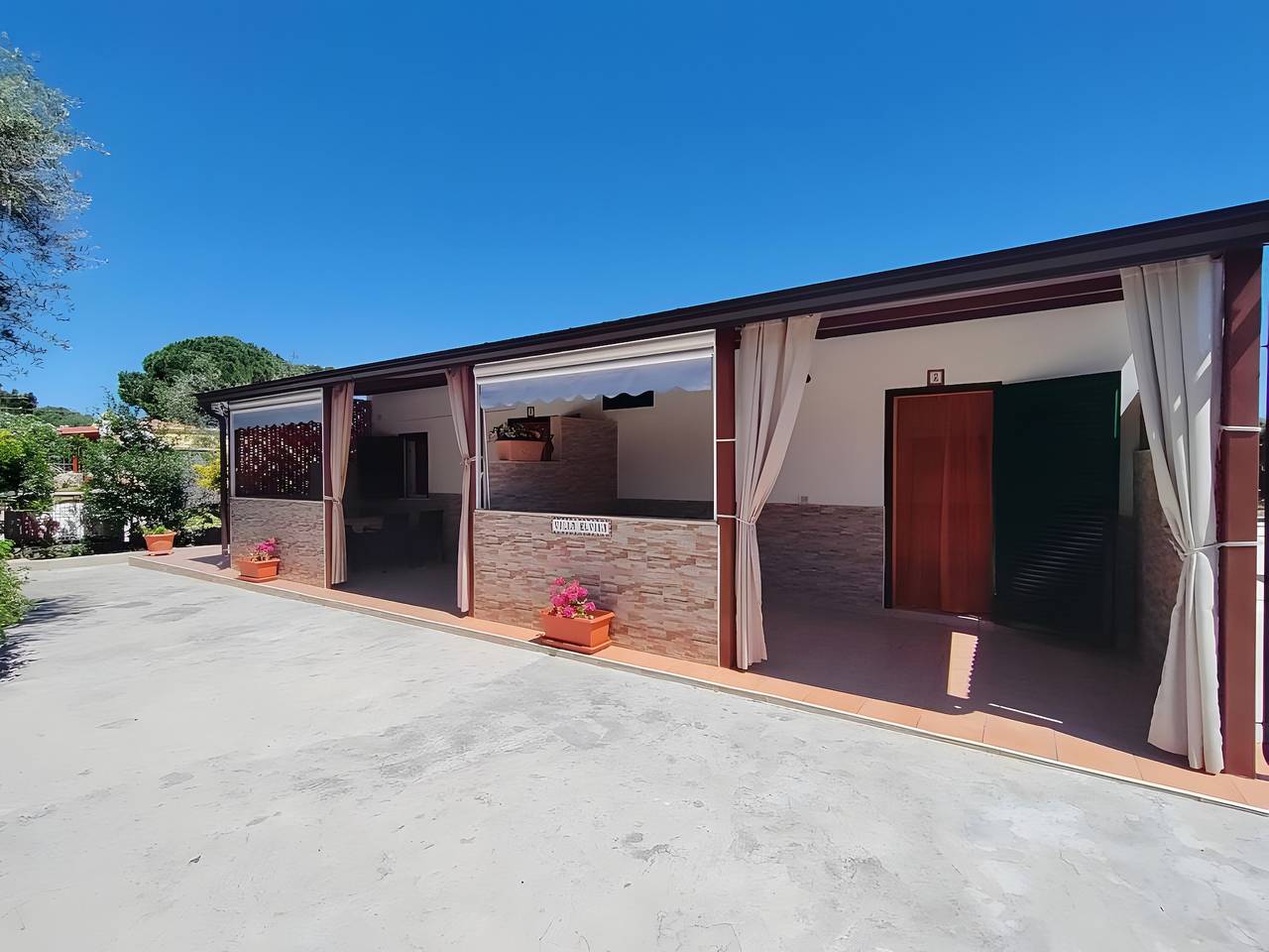 Casa vacanze 'Elvira Monolocale Deluxe' con terrazza privata, giardino in comune e aria condizionata in Molinella, Gargano