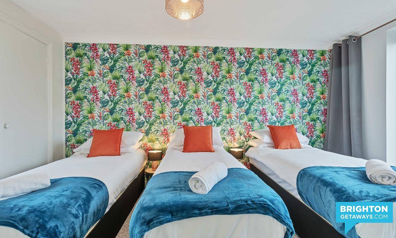Seabright Townhouse | By My Getaways | Parking in Brighton, Sussex