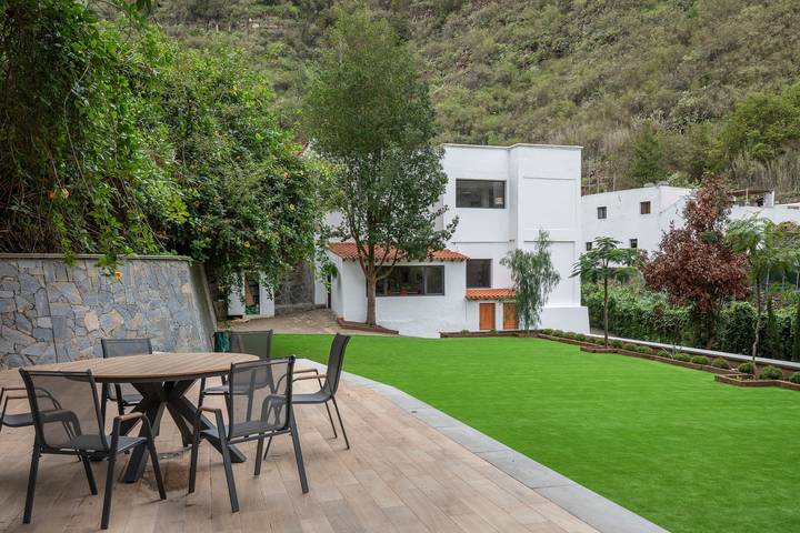 Casa de vacaciones para 2 personas, con Jardín en Moya