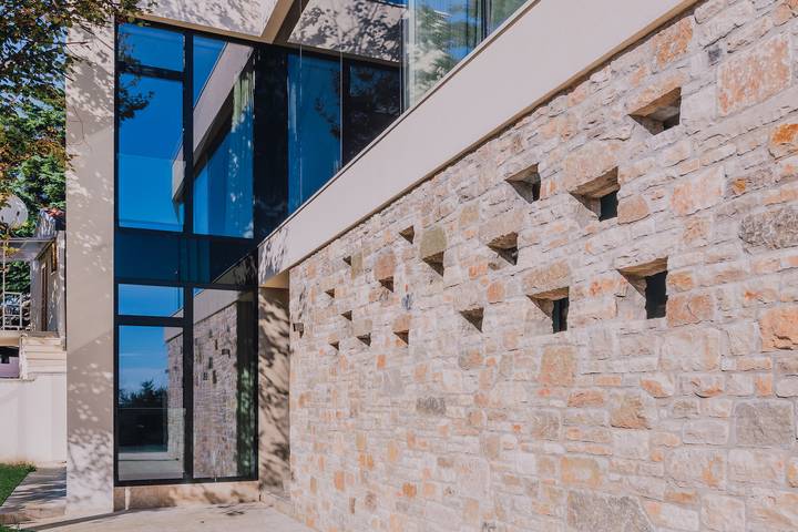 Villa pour 8 personnes, avec piscine ainsi que sauna et vue sur l’océan à Novigrad - 4