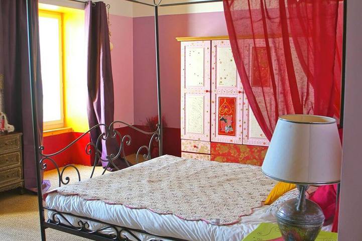 Location de vacances pour 12 personnes à Saint-Saturnin-du-Bois - 3