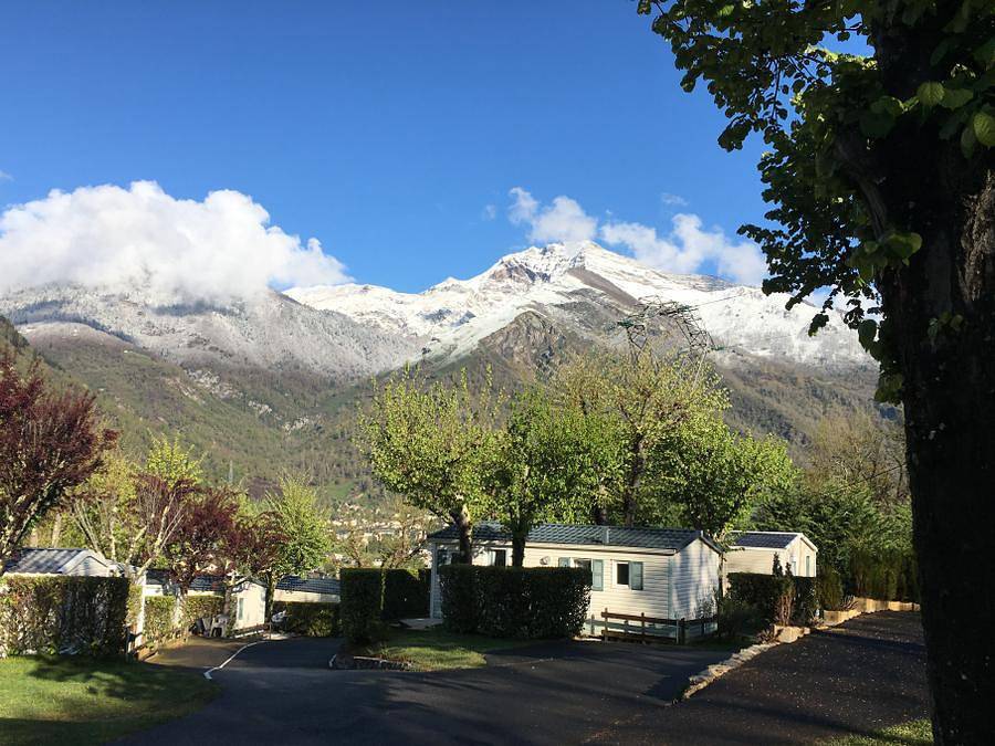Camping Du Valentin - Mobile home 2 persons - Malin 2P - 1 bedroom, with mountain view in Laruns, Béarn