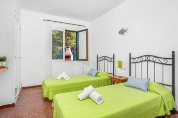 Villa pour 8 Personnes dans Cala Blanca, Ciutadella, Photo 4