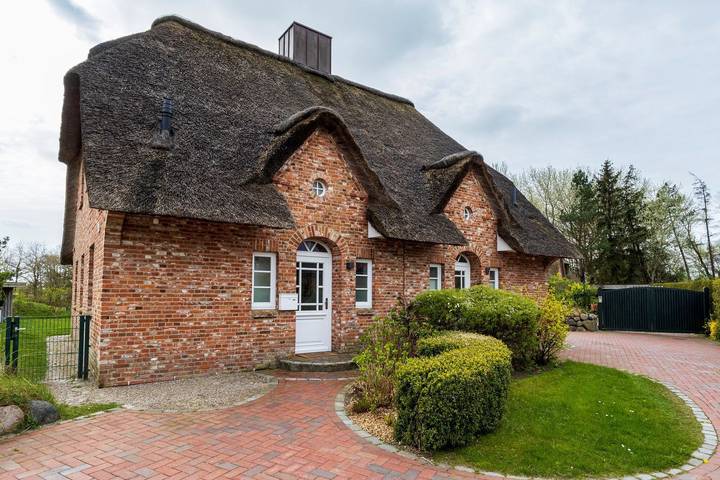 Ferienhaus für 5 Personen, mit Terrasse und Garten in Böhl (St. Peter-Ording)