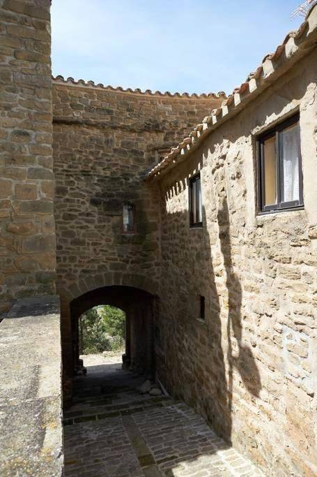 El Diezmo 2 in Artajona, Provincia de Navarra