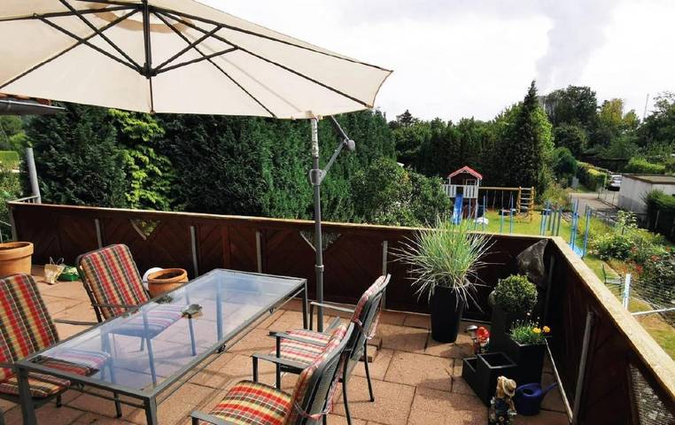 Ferienwohnung für 4 Personen, mit Balkon und Terrasse sowie Garten