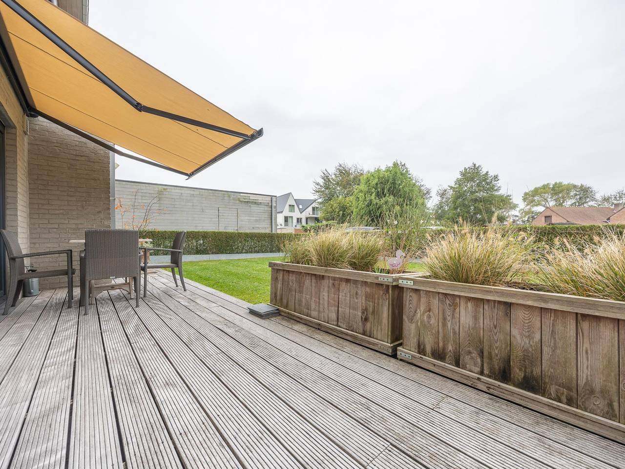 Geheel appartement, Gelijkvloers appartement met grote tuin in Westende, Middelkerke