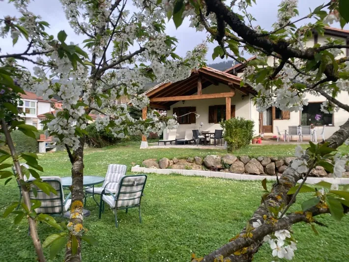 Ferienwohnung für 4 Personen, mit Garten und Ausblick - 1