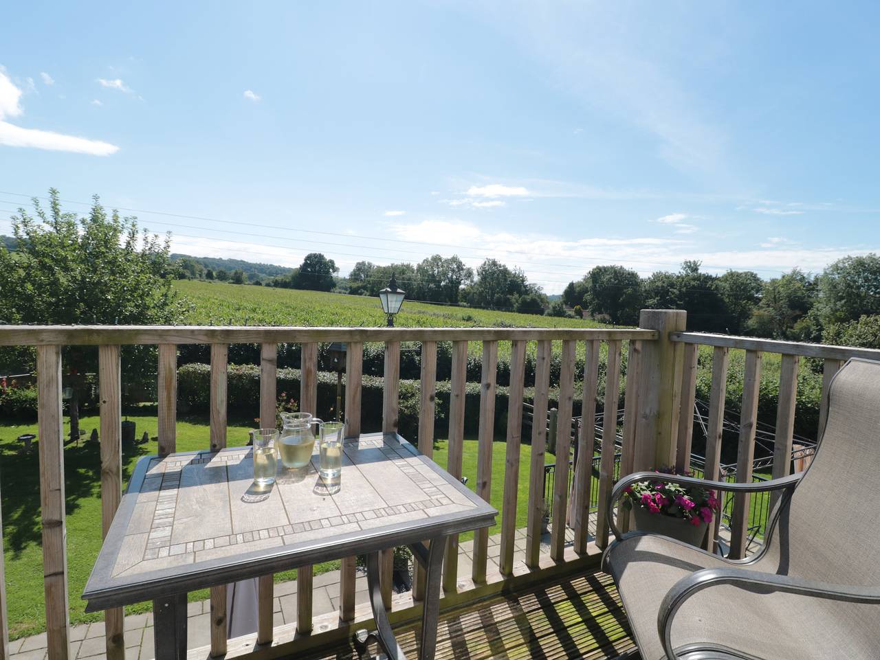 Ganze Wohnung, Ferienwohnung für 4 Personen mit Balkon in Shipham, Somerset