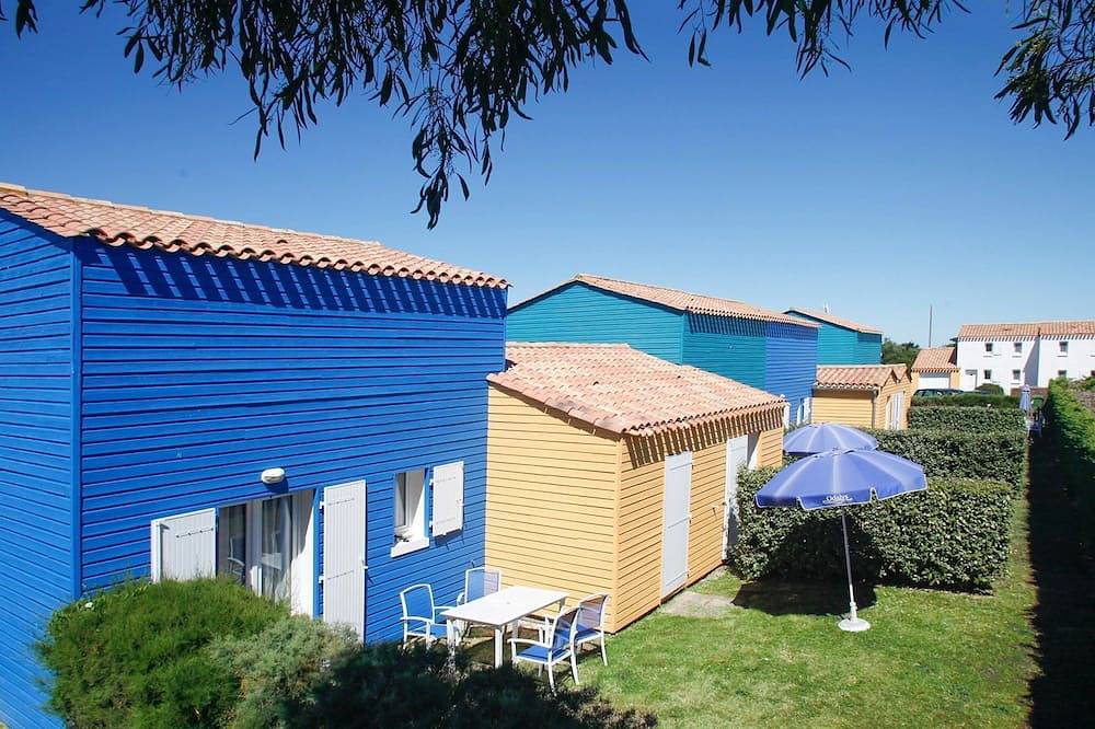 Ganze Wohnung, Accès Piscine! Appart cos und sympa mit mezzanine, près de la plage in Le Château-d'Oléron, Côte de Beauté