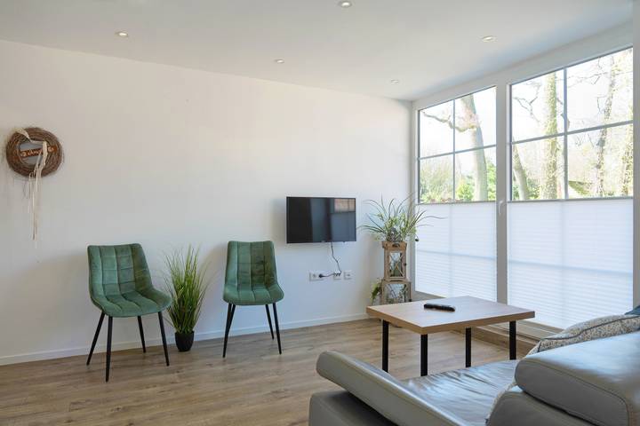 Ferienwohnung für 2 Personen, mit Balkon, kinderfreundlich in Zwischenahner Meer - 2