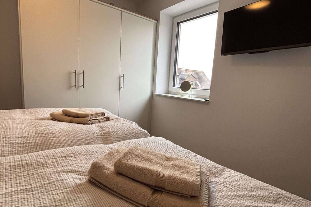 Neubau-Ferienhaus in Emden mit moderner Einrichtung für bis zu 6 Personen in Emden, Ostfriesland