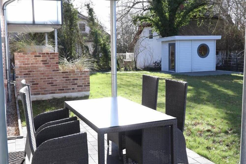 Ganze Wohnung, 25 Ferienwohnung \"Mummengarten\" mit Wallbox u. Sauna in Ostfehmarn, Fehmarn