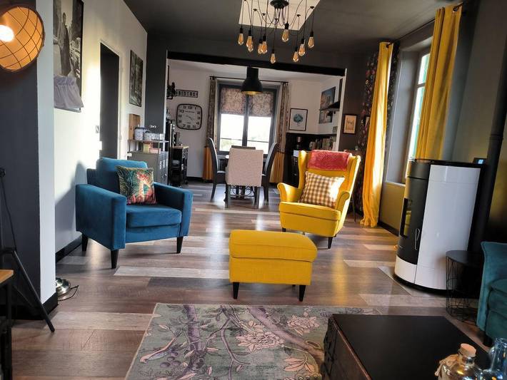 Gîte pour 4 personnes, avec Terrasse ainsi que Jardin et Vue à Choisey