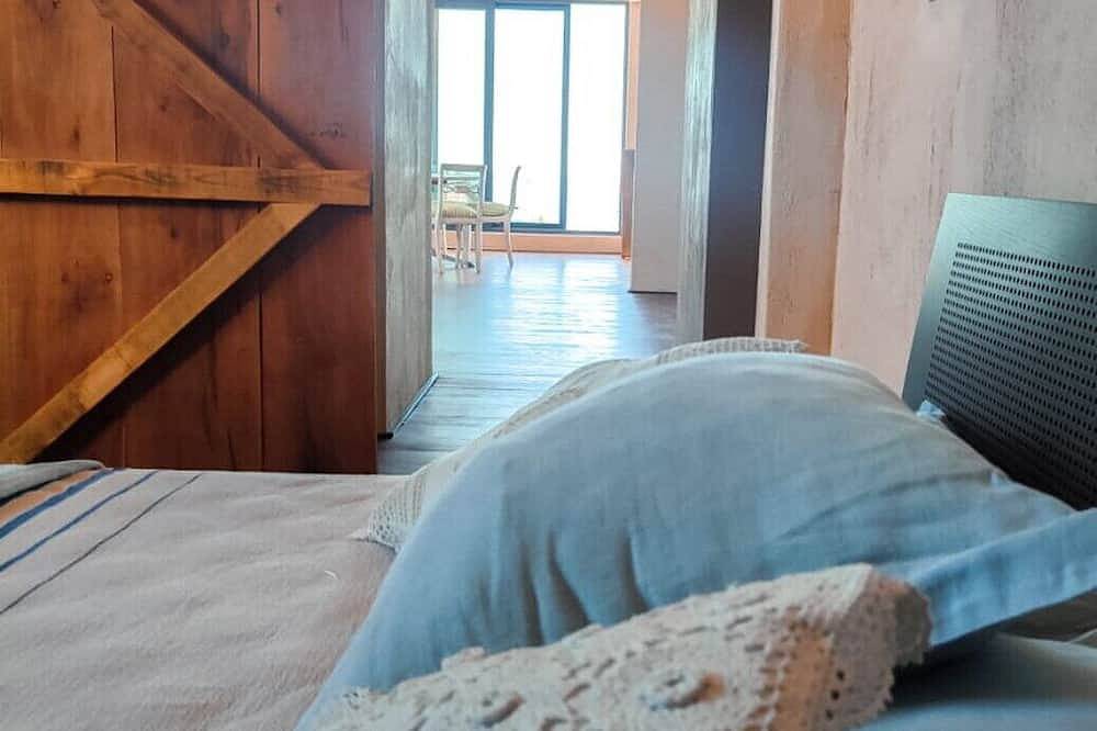 Ganze Wohnung, Luxus-Appartement \"Carlo\"mit traumhaftem Blick direkt am Hafen in Limenaria, Thassos