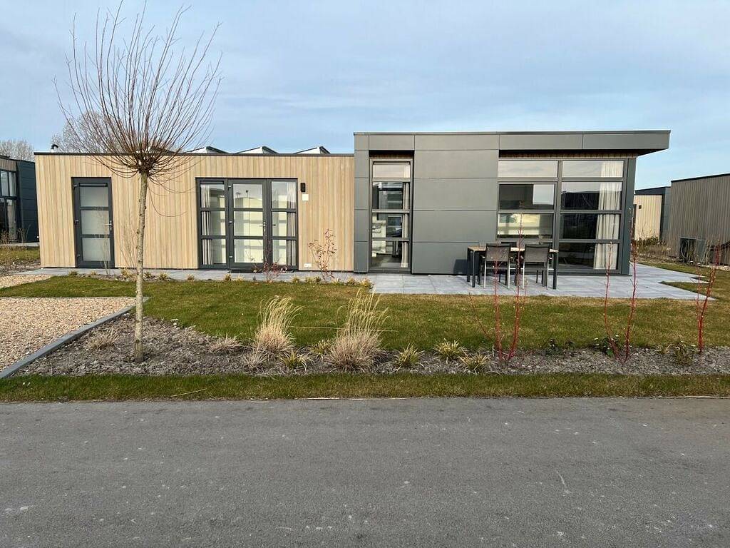 Chalet Meeresruhe Komfortable Ferienresidenz in Enkhuizen, Ijsselmeer