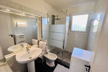 Villa pour 8 Personnes dans Antibes, Région de Cannes, Photo 3