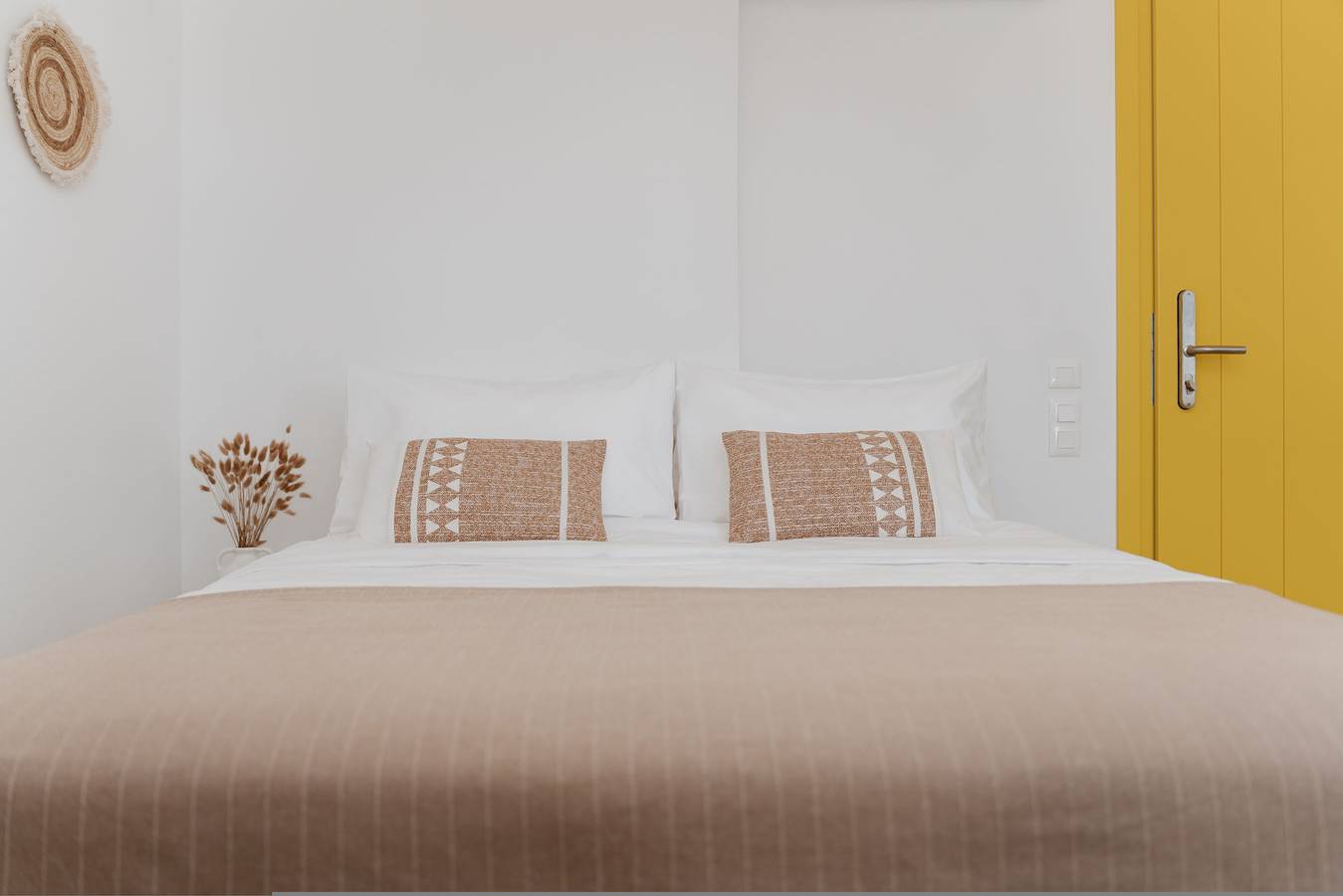 Entire apartment, Superior Suite with Private Pool and Seaview in Kimolos