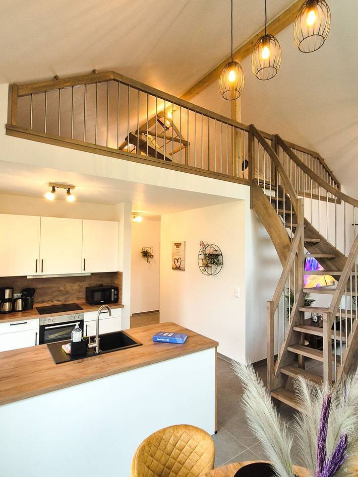 Ferienhaus für 6 Personen, mit Garten und Pool sowie Ausblick und Sauna, mit Haustier in Jade