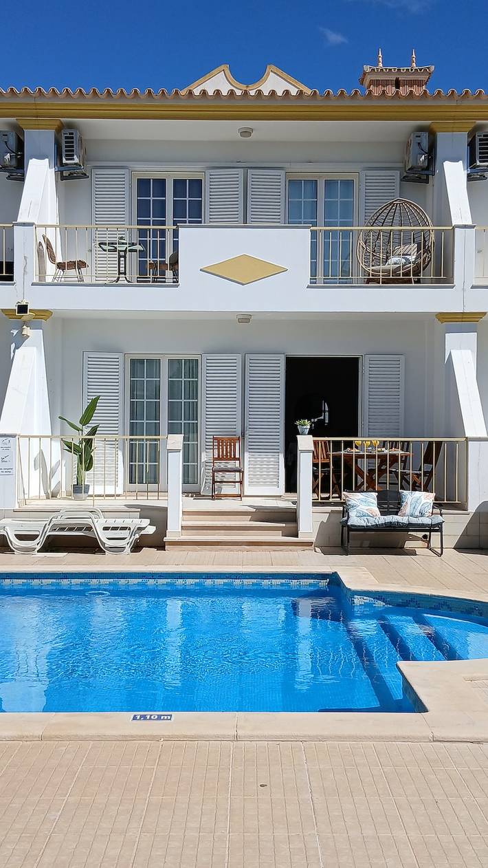 Location de vacances pour 10 personnes, avec jardin dans Roja Pe - 3