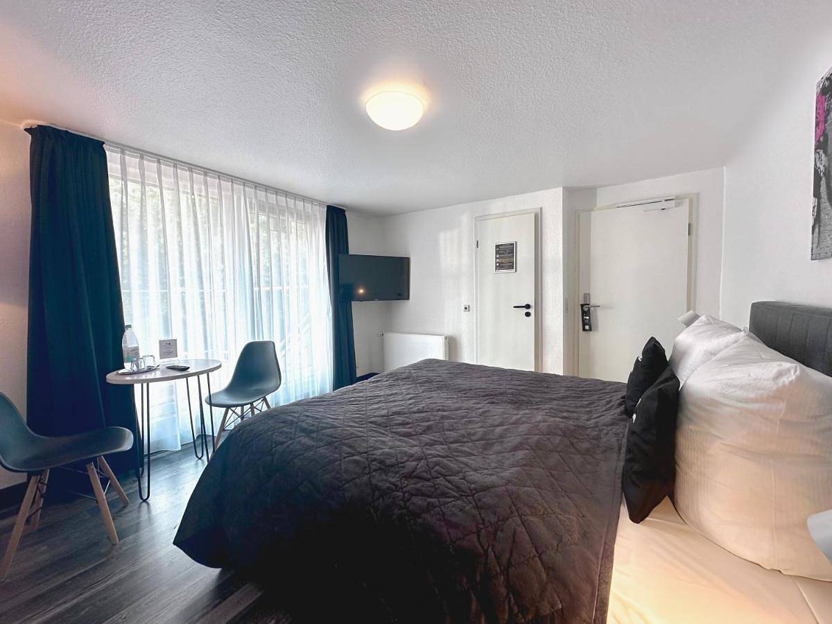 Hotel Alt Deutz City-Messe-Arena Kontaktloser Self Check-In in Colônia (Alemanha), Renânia