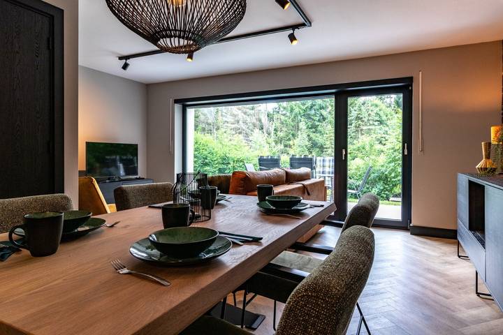 Ferienhaus für 4 Personen, mit Balkon/Terrasse und Terrasse sowie Garten in Medebach