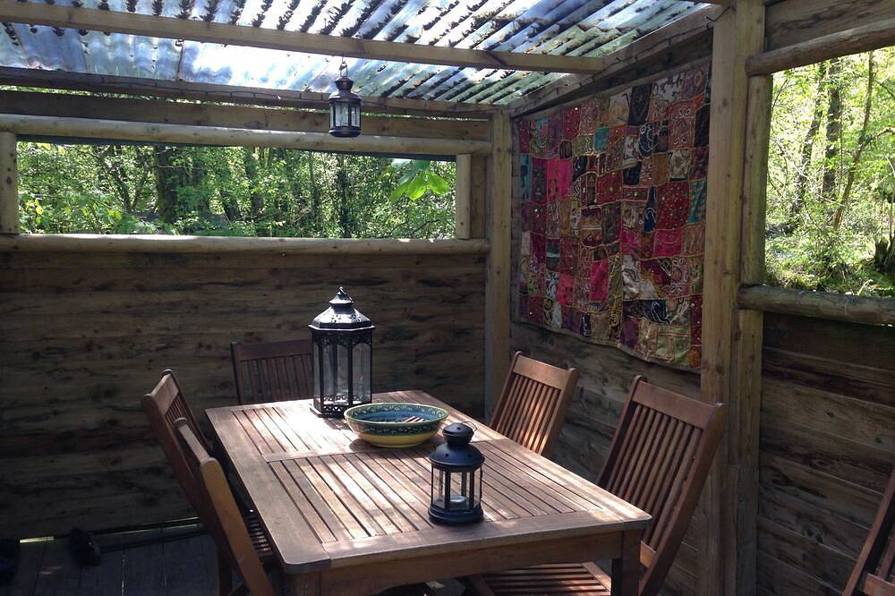Mongolian yurt in idyllic and totally private setting on Dartmoor in Widecombe in the Moor, Dartmoor