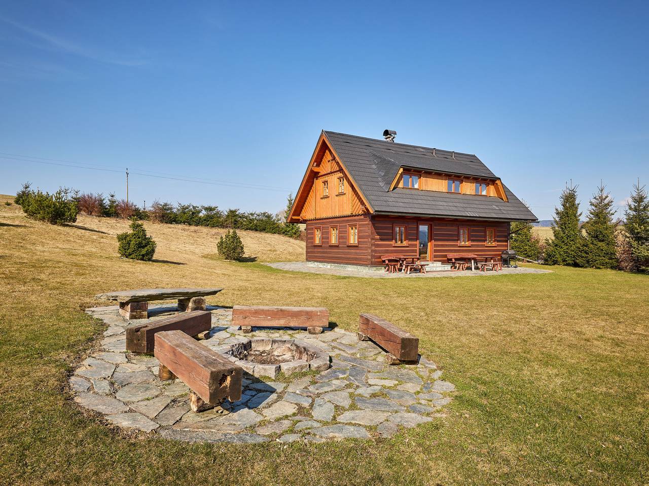 Timber Lodge with Hydromassage in Jílové u Držkova, Liberec (region)