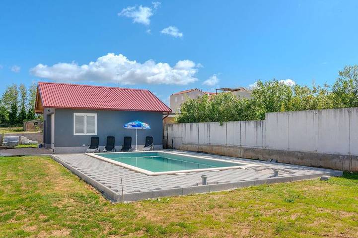 Ferienhaus für 4 Personen, mit Haustier in Privlaka