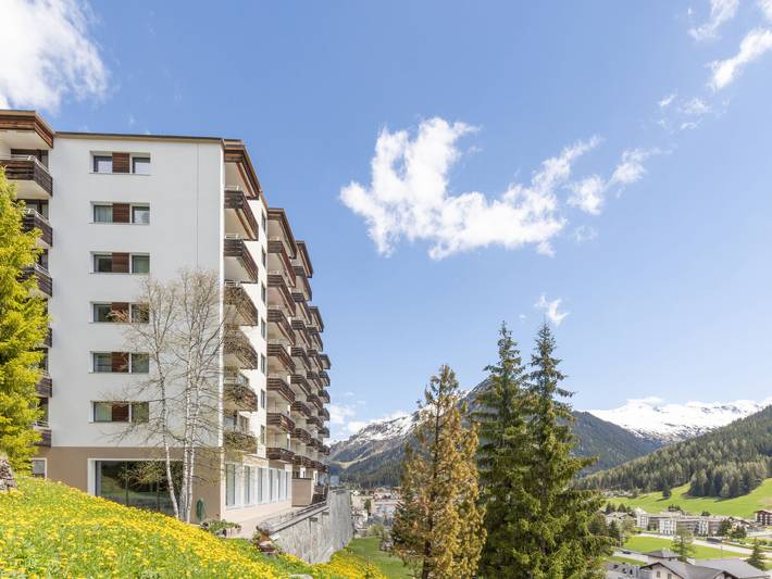 Apartamento para 2 personas, con sauna además de vistas y balcón en Davos